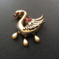 REJA Винтажная брошь "Лебедь" REJA Винтажная брошь "Лебедь"