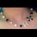 CHANEL  Колье с логотипом