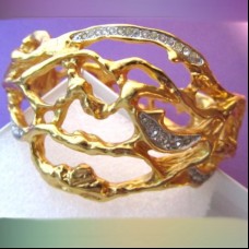ELIZABETH TAYLOR Браслет "Treasured Vine". ELIZABETH TAYLOR Браслет "Treasured Vine".